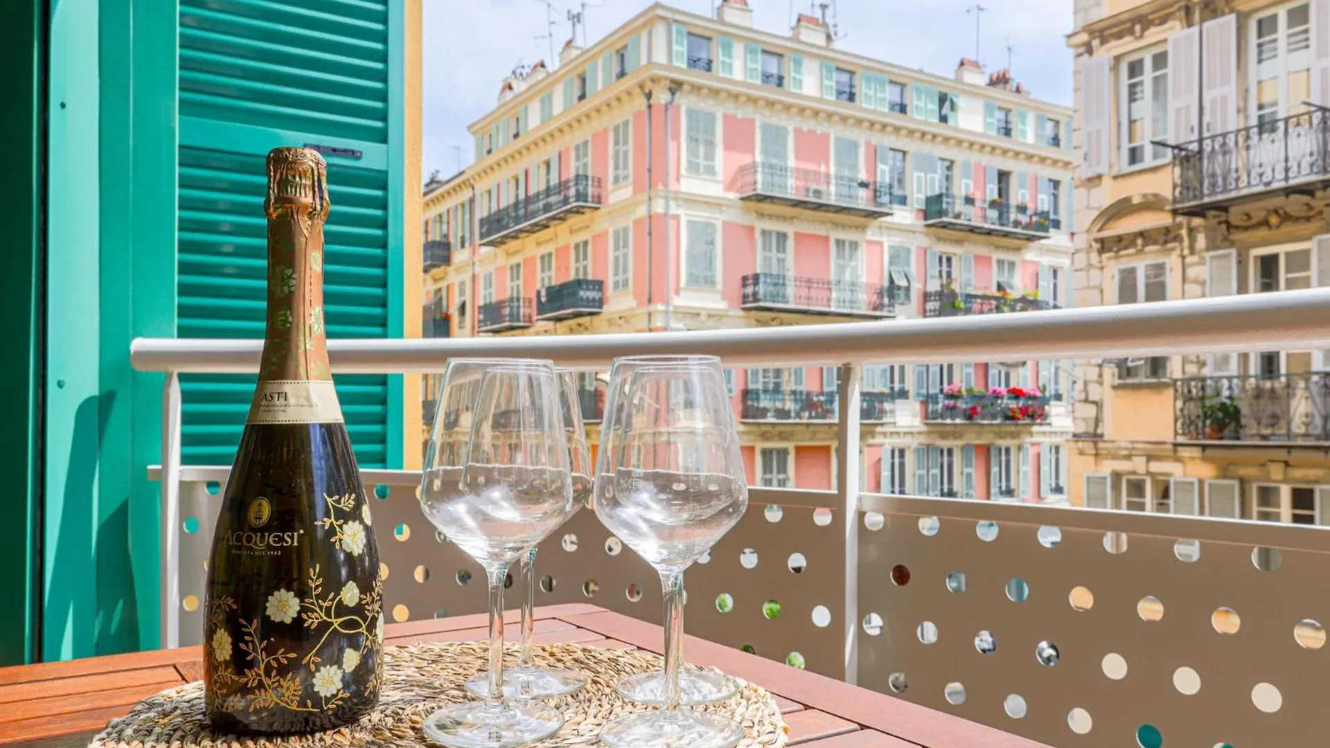 Apartment Les Balcons De Port Nicea By Interhome